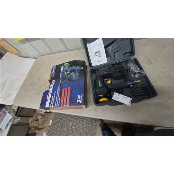 Mastercraft 15° Air-Powered Coil Roofing Nailer, 3/4” to 1 3/4”, with Case and Manual