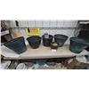 Image 1 : Assorted Plastic Planter Pots, Ribbed Blue and Black, Glazed Ceramic Bowl