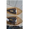 Image 3 : Pair of Vintage Wooden Snowshoes with Rawhide Lacing and Leather Bindings 14x42