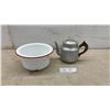 Image 1 : Vintage Canadian Wear-Ever #972 Aluminum Coffee Pot and Porcelain Chamber Pot
