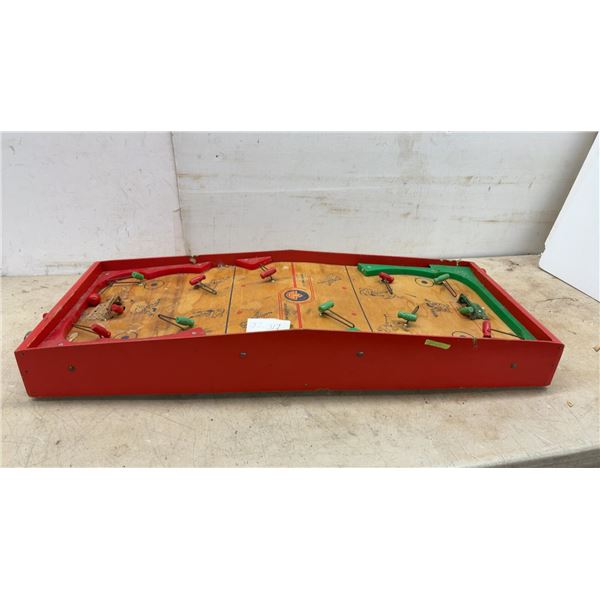 Vintage Munro Games Ltd. Canadian Ice Hockey Rod-Hockey Table Game