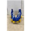 Image 2 : Vintage Quad Roller Skates with Royal Blue Suede High-Top Boots and Yellow Wheels, Size 9