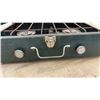 Image 8 : Coleman Model 421E Liquid Fuel and Propane Two-Burner Portable Camping Stoves
