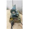 Image 5 : Vintage Coronado Super De-Luxe Sewing Machine with Case