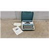 Image 1 : Smith-Corona Corsair 710 Portable Typewriter with Case, Manual, Typing Course Kit