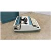 Image 5 : Smith-Corona Corsair 710 Portable Typewriter with Case, Manual, Typing Course Kit