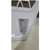 Image 6 : Toshiba Portable Dehumidifier with Removable Water Collection Bucket
