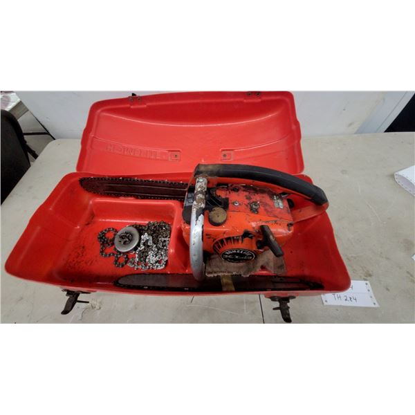 Homelite XL2 Chainsaw with Case and Spare Chain