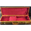 Image 4 : Fremont Cases Seattle Rectangular Case & Gold Tone Banjo-Shape Case