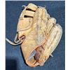 Image 11 : 3 Vintage Baseball Gloves Incl A Pro-Line Model 0500