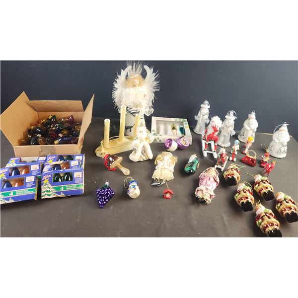 Christmas Ornaments and Decorations