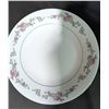 Image 3 : Porcelain Floral Tea Set and Plates, 19 Pieces