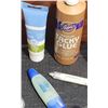 Image 4 : Scrapbooking: Golden, Mod Podge, Aleene's Glue, Washi Tape & More