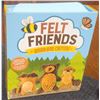 Image 10 : Scrapbooking: Paper Trimmers, Acrylic Gems, Felt Friends Kit