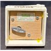 Image 17 : Metal Holiday Car Music Box, Santa-Themed Train & Snowbabies Ornaments