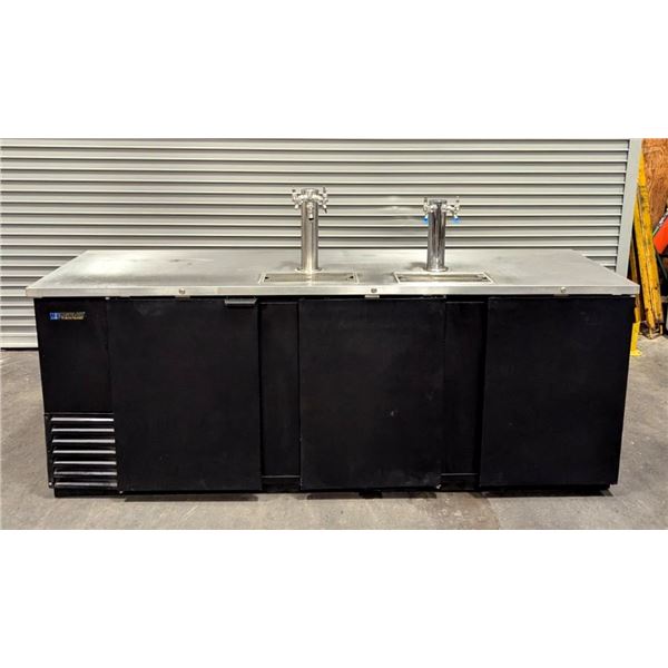 Efi DD-95 96" Three Swing Door Back Bar Cooler With 2 Towers