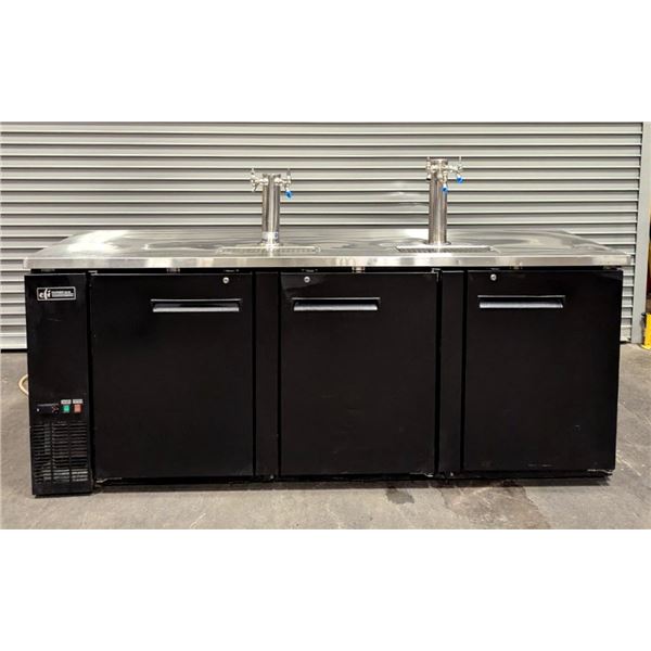 Efi CBBDD4-90CC 91" Three Swing Door Back Bar Cooler With 2 Towers