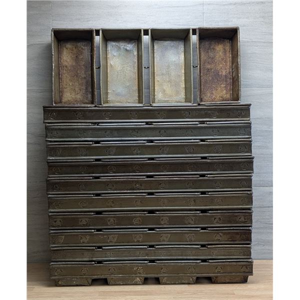 Lockwood 4-Strap Loaf Pans - Lot of 11