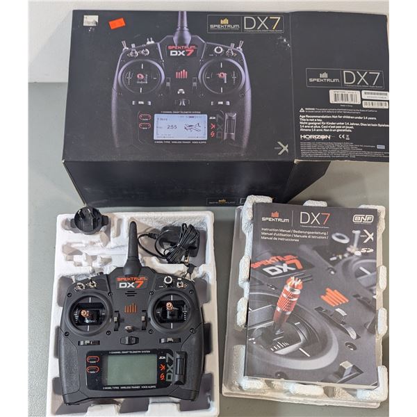 Spektrum DX7 7-Channel DSMX RC Transmitter System w/ Box, Manual & Charger