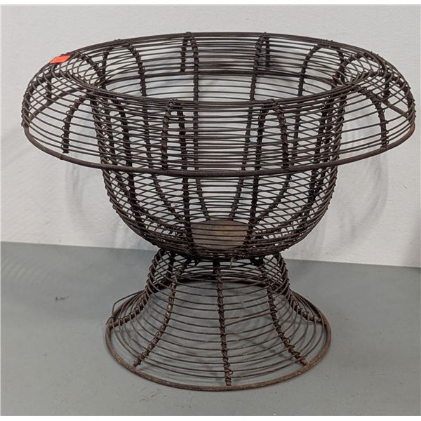 Wirework Pedestal Jardiniere / Plant Basket