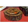 Image 1 : Rustic Bark-Covered Wooden Lidded Trinket Box