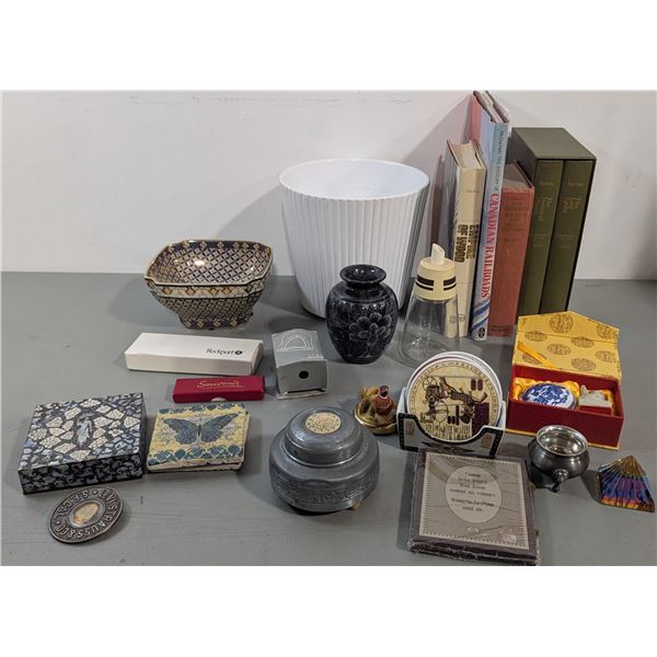 VTG Assorted World Decor & Collectibles w/ Trinket Boxes, Miniatures, Books & More