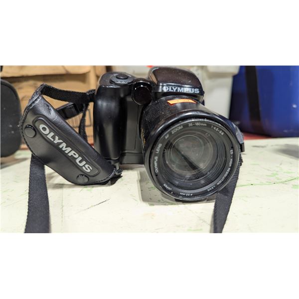 VTG Olympus IS-3 DLX 35mm SLR Camera w/ 35-180mm ED Zoom Lens