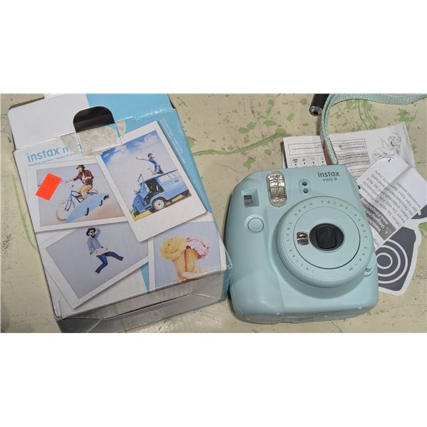 Insta X Mini 9 Polaroid Camera w/ Box