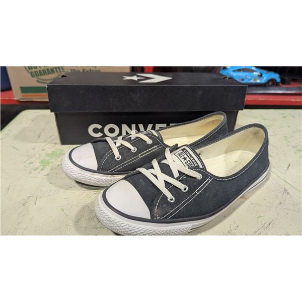 Converse Women's Shoreline Slip Sneakers Size 7.5
