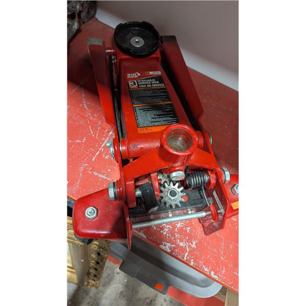 Big Red Jacks Hydraulic Service Jack