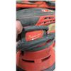 Image 2 : Milwaukee Random Orbit Palm Sander