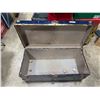 Image 3 : VTG Blue Steamer Trunk w/ Brass-Tone Hardware