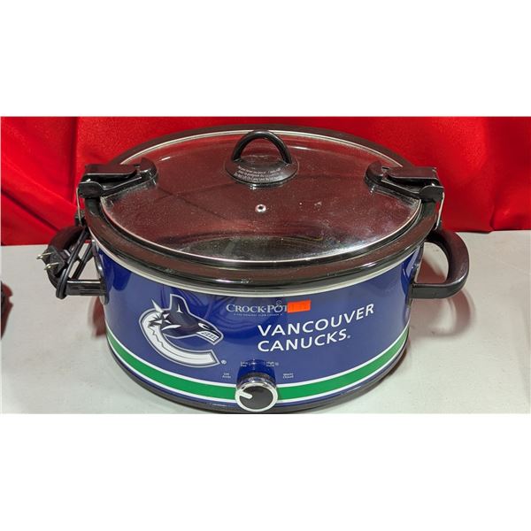 Vancouver Canucks Crock-Pot Slow Cooker w/ Glass Lid