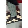 Image 4 : Bombay & Co. Butler / Waiter Figurine - 2010