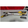 Image 1 : DEWALT DCPS620 20V MAX XR Brushless Cordless Pole Saw