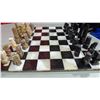 Image 3 : Mexican Onyx Chess Set