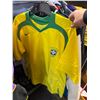 Image 6 : Large Lot of Assorted Clothing