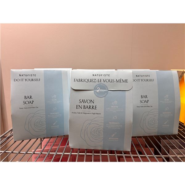 NATURISTE DO IT YOURSELF BAR SOAP