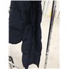 Image 3 : NAVY CHEVRON PUFFER COAT WITH CONVERTIBLE BABY CARRIER AND HOOD SIZE: 6