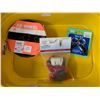 Image 1 : LOT OF 3 ASSORTED WEIGHT TRAINING ITEMS