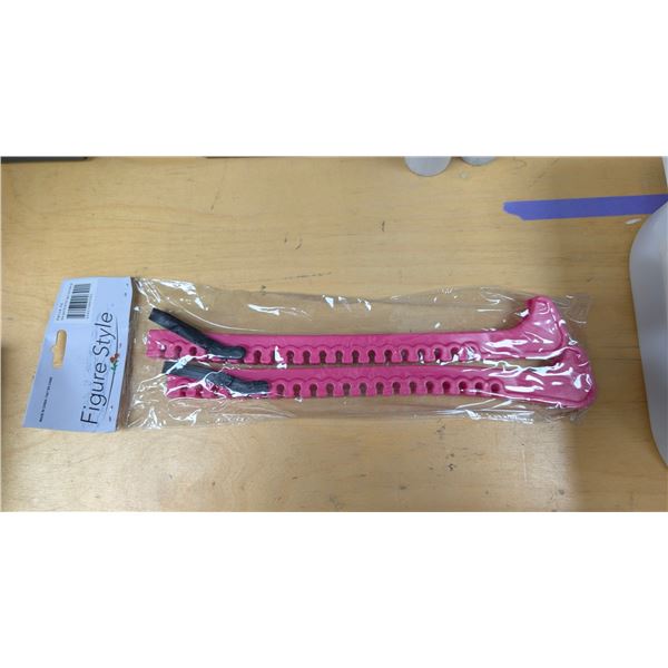 FIGURE STYLE SKATE GUARD -PINK