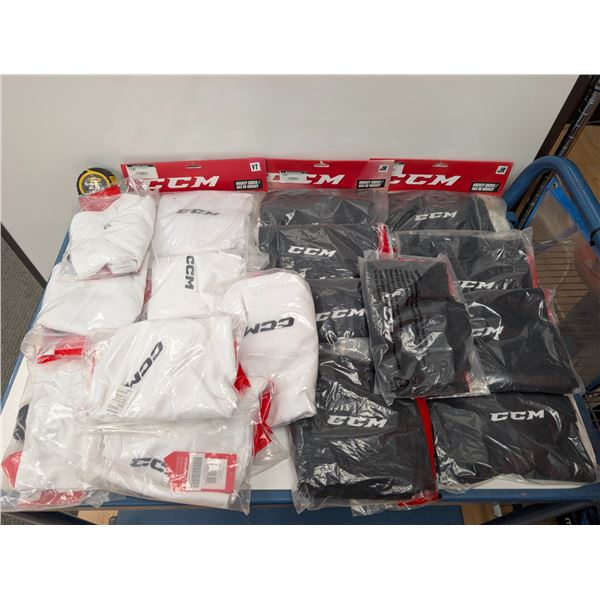 LOT OF 18 ASST YOUTH & JUNIOR CCM HOCKEY SOCKS BLACK & WHITE