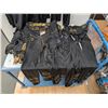 Image 2 : LOT OF 16pcs ASSORTED EOS SENIOR PANTS & PANT/SHIRT COMBO  -ASST SIZES