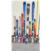 Image 2 : LOT OF 9 **USED**SINGLE SKIS FOR DECORATION