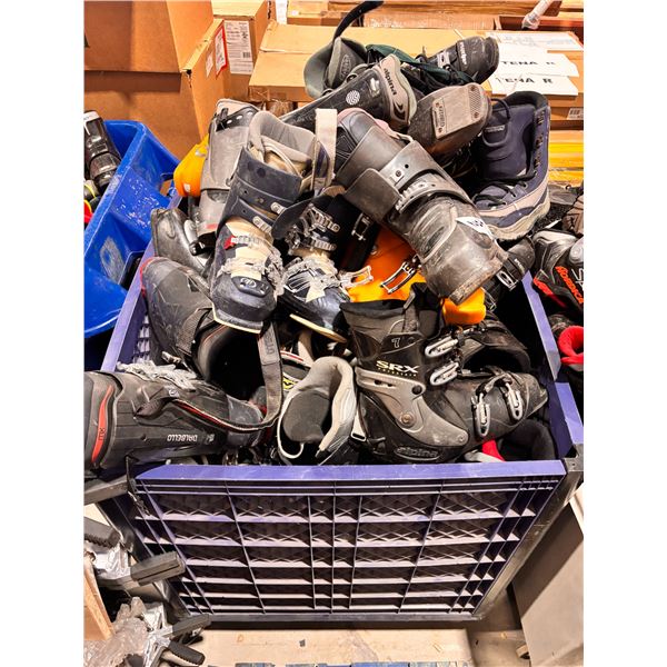**USED** LOT OF +/-25 ASSORTED ADULT DOWNHILL SKI BOOTS