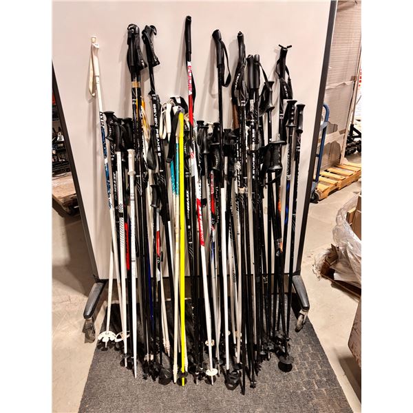**USED** LOT OF 56+ OF ASSORTED SINGLE SKI POLES FOR DÉCOR (OR GARDENING STICKS)