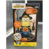 Image 2 : Minions Kevin 24" Inflatable Halloween Decor
