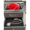 Image 5 : Heart Pendant Necklace in Gift Box with Rose