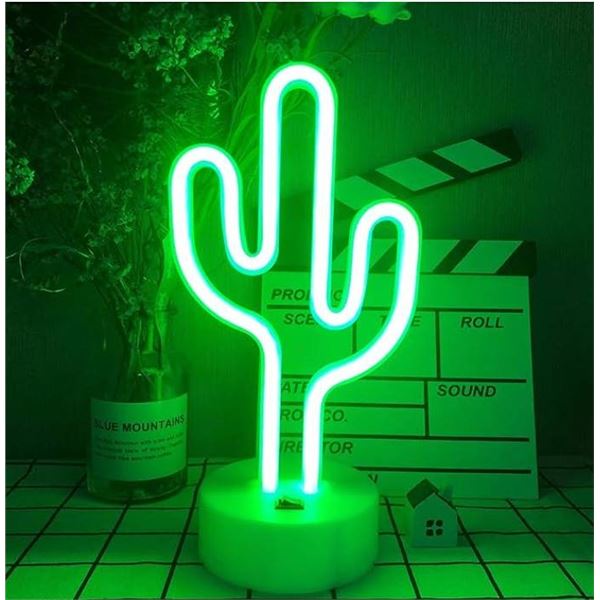 Amped & Co Cactus Neon Desk Light