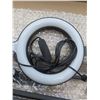 Image 4 : LED Ring Light With Adjustable Desk Mount Stand